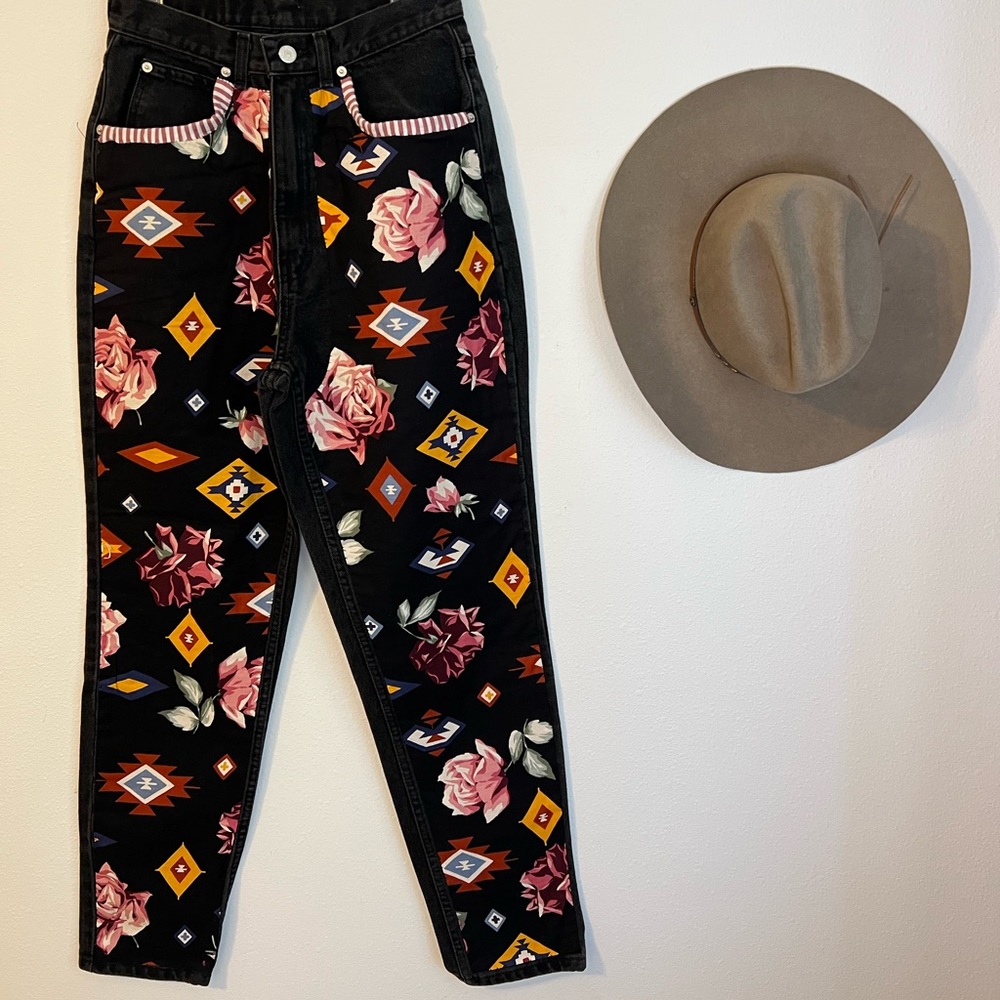 JORDACHE Basics jeans.